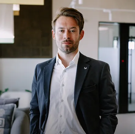 Aleksandr Zakharov